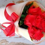 Valentin nap vörös rózsa csokor